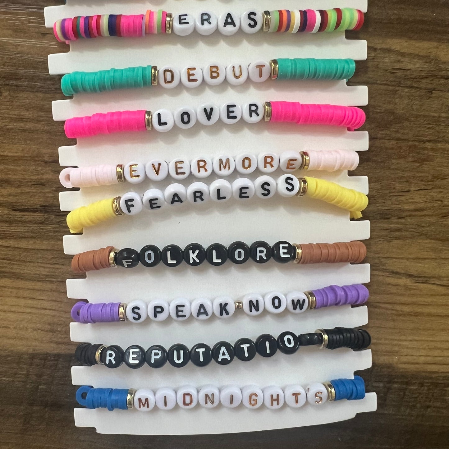 Taylor Swift friendship bracelet set